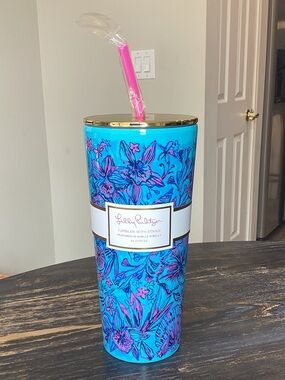 Lilly Pulitzer Shells N Bells 24oz Insulated Tumbler with Pink Straw